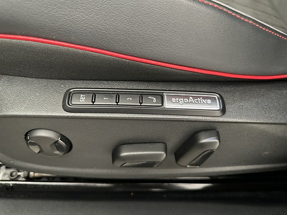Volkswagen ID.4 GTX 15 of 30