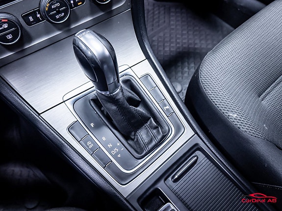 Volkswagen Golf I 22 of 24
