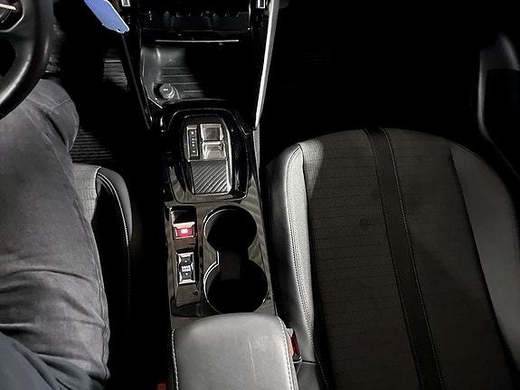 Peugeot 208 13 of 19