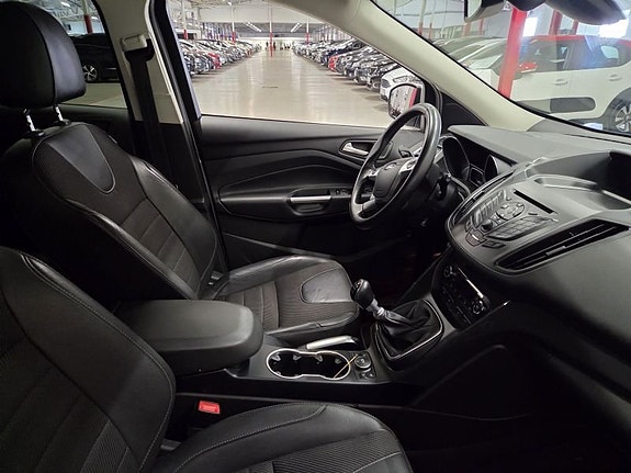 Ford Kuga 4 of 10