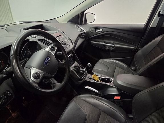 Ford Kuga 10 of 10