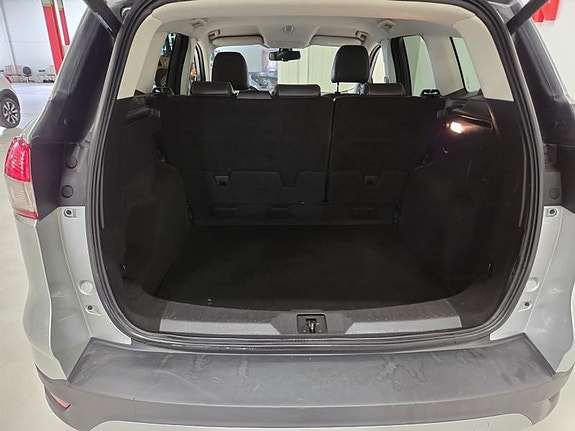 Ford Kuga 8 of 10