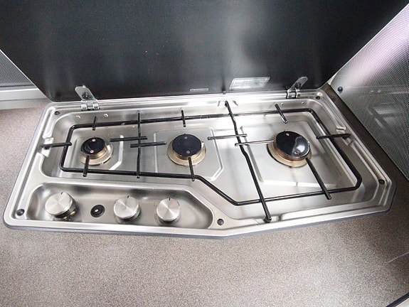 Adria Coral S 650 SF 11 of 15