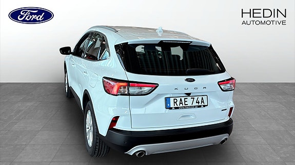 Ford Kuga 7 of 9