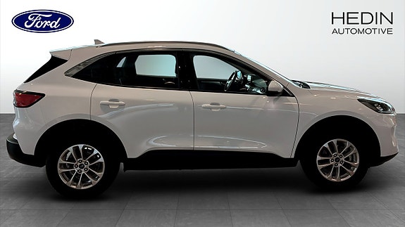 Ford Kuga 6 of 9