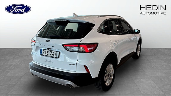 Ford Kuga 2 of 9