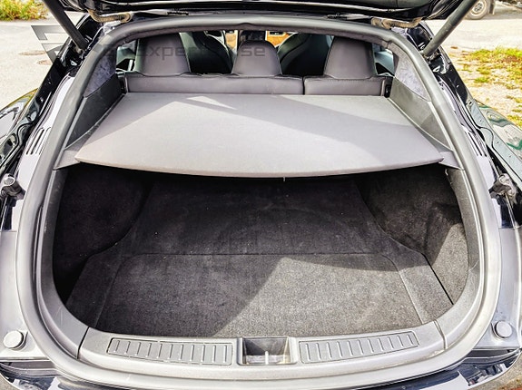 Tesla Model S 12 of 27