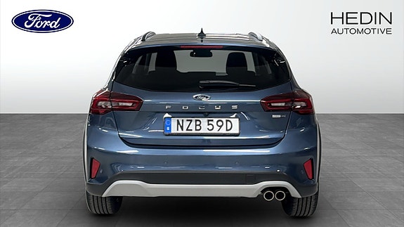 Ford Focus 7 of 9