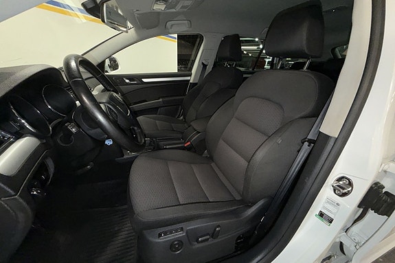 Skoda Superb 15 of 30