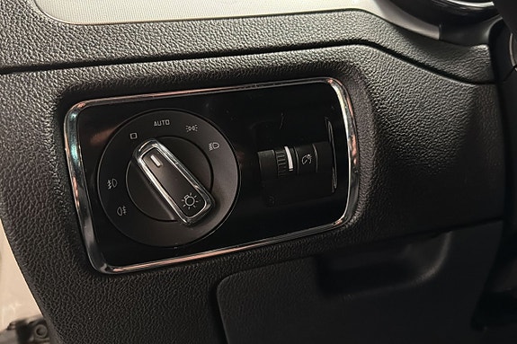 Skoda Superb 21 of 30
