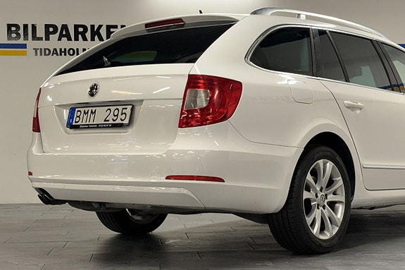 Skoda Superb 8 of 30