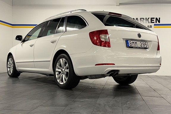Skoda Superb 10 of 30