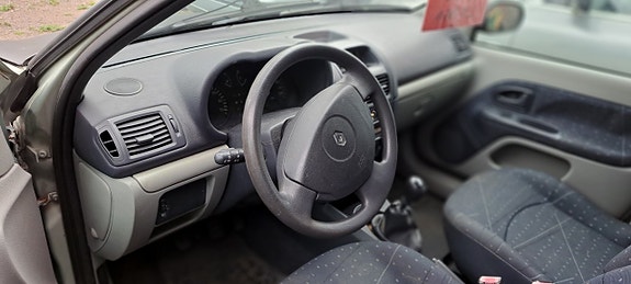 Renault Clio 4 of 6