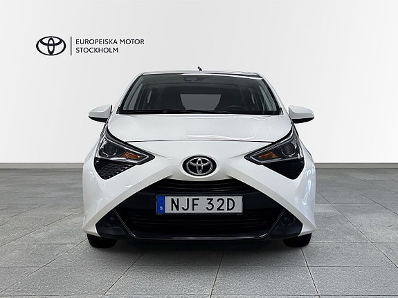 Toyota Aygo 5 of 14