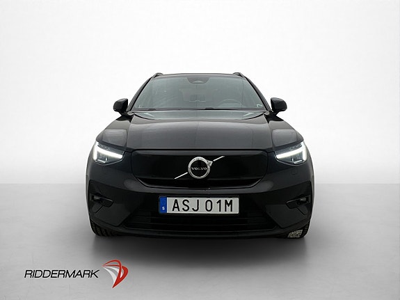 Volvo XC40 3 of 30