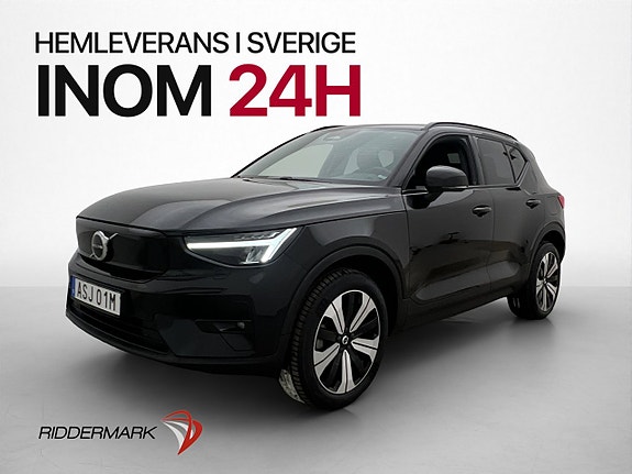 Volvo XC40 4 of 30
