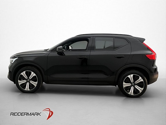 Volvo XC40 5 of 30