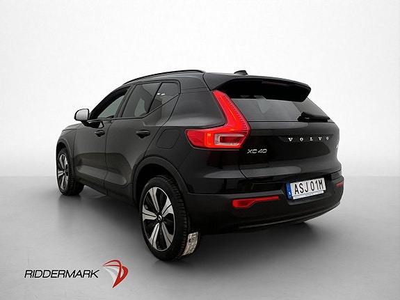 Volvo XC40 6 of 30