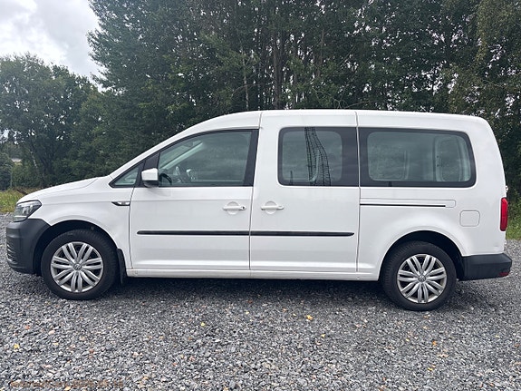 Volkswagen Caddy Maxi 8 of 30