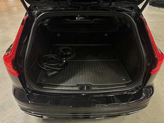 Volvo V60 20 of 23