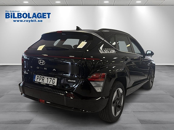 Hyundai Kona 3 of 11