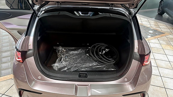 BYD Dolphin 12 of 12
