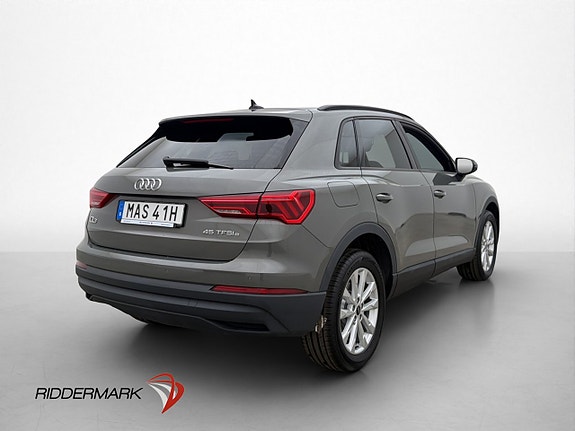 Audi Q3 8 of 27
