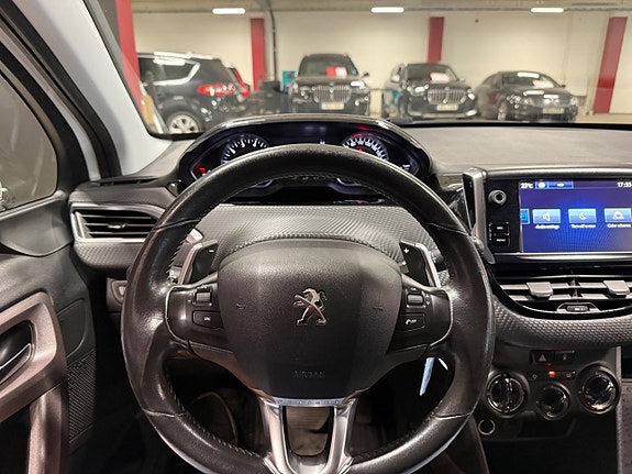 Peugeot 2008 15 of 19