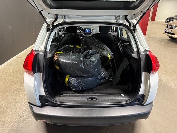 Peugeot 2008 10 of 19
