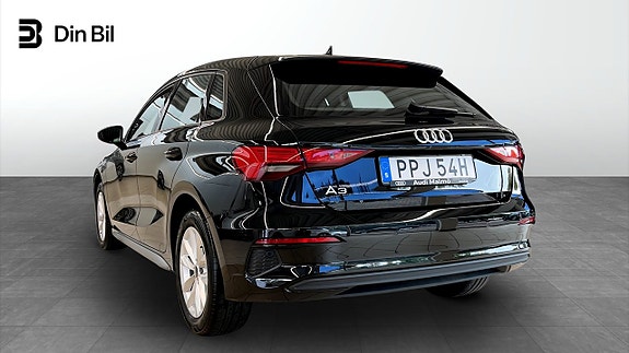 Audi A3 3 of 12