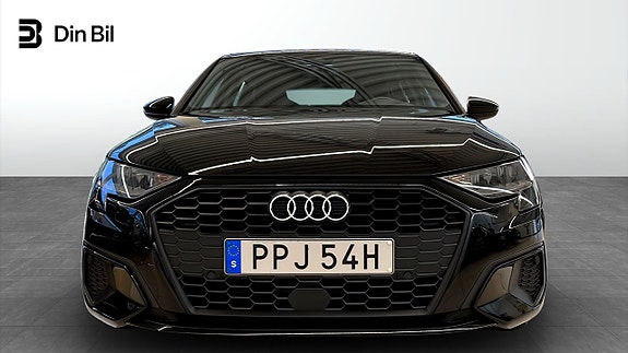 Audi A3 4 of 12