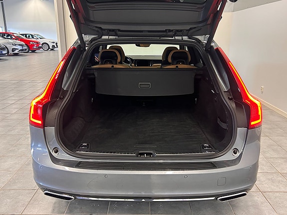 Volvo V90 7 of 24
