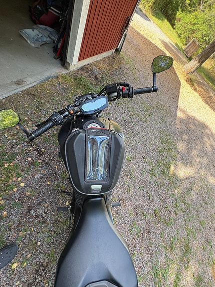 Yamaha MT-07 6 of 7
