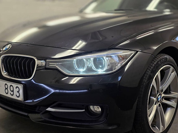 BMW 320d 9 of 11