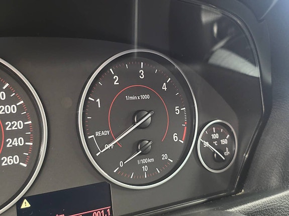 BMW 320d 7 of 11