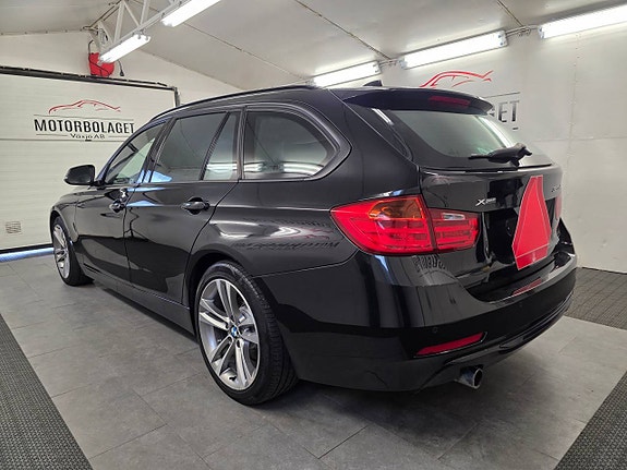 BMW 320d 2 of 11