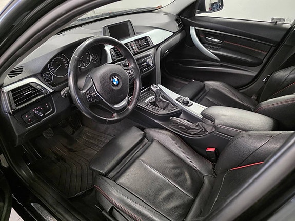 BMW 320d 5 of 11