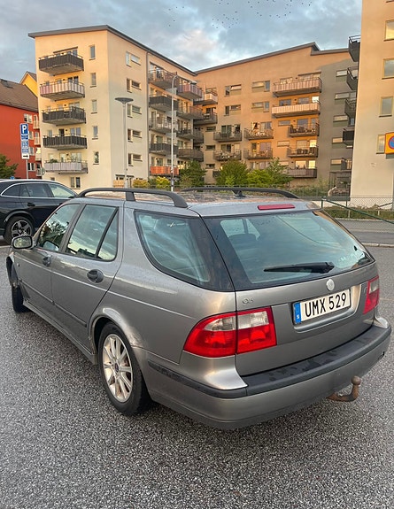Saab 9-5 2 of 6
