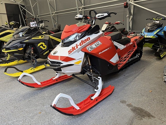 Ski-Doo Summit Expert 154 850 E-Tec -20 2 of 5