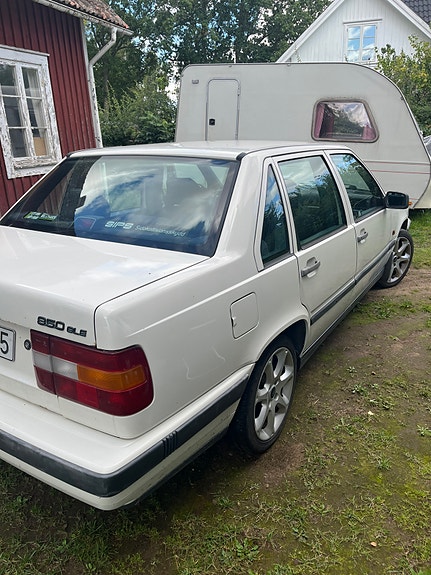 Volvo 850 2 of 10