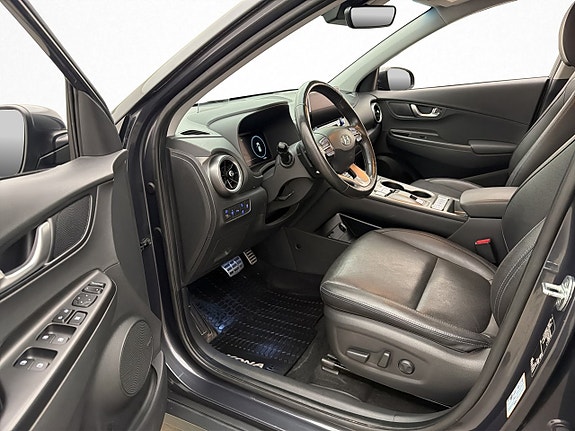 Hyundai Kona 12 of 30