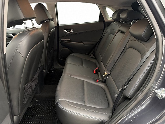 Hyundai Kona 28 of 30