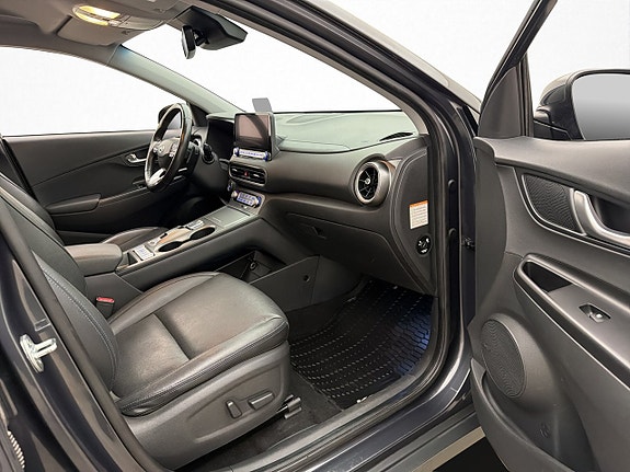Hyundai Kona 30 of 30