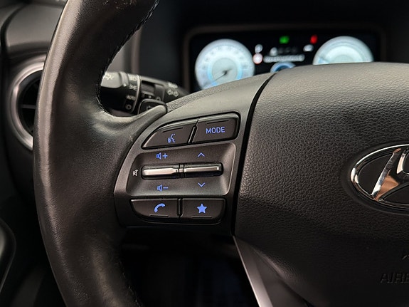 Hyundai Kona 16 of 30