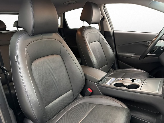 Hyundai Kona 29 of 30
