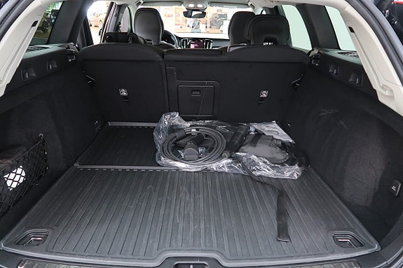 Volvo V60 6 of 14