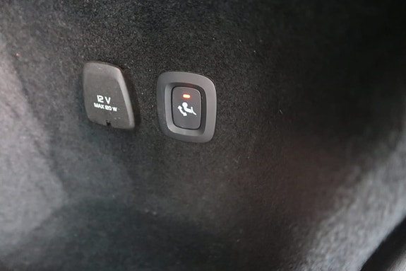 Volvo V60 14 of 14