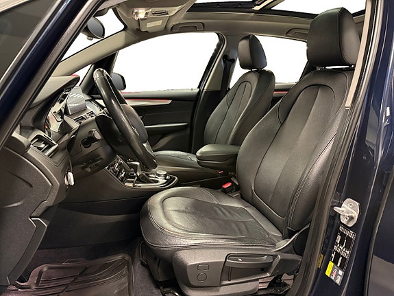 BMW 225xe 8 of 18