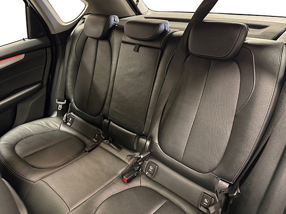 BMW 225xe 10 of 18