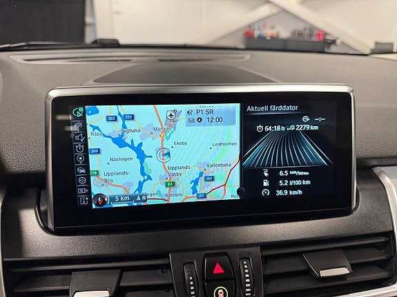 BMW 225xe 14 of 18